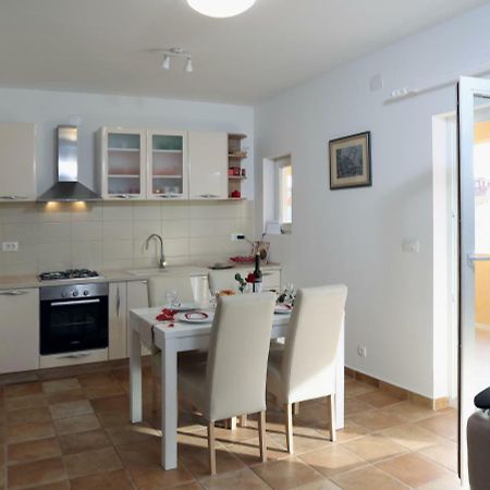 Apartament Apartman Zara Ražanj Zewnętrze zdjęcie